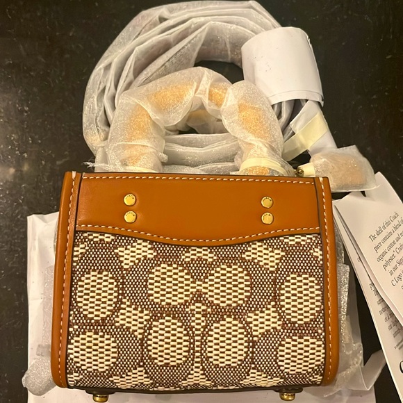 Coach Rogue 12 Signature Textile Jacquard - Picture 2 of 14